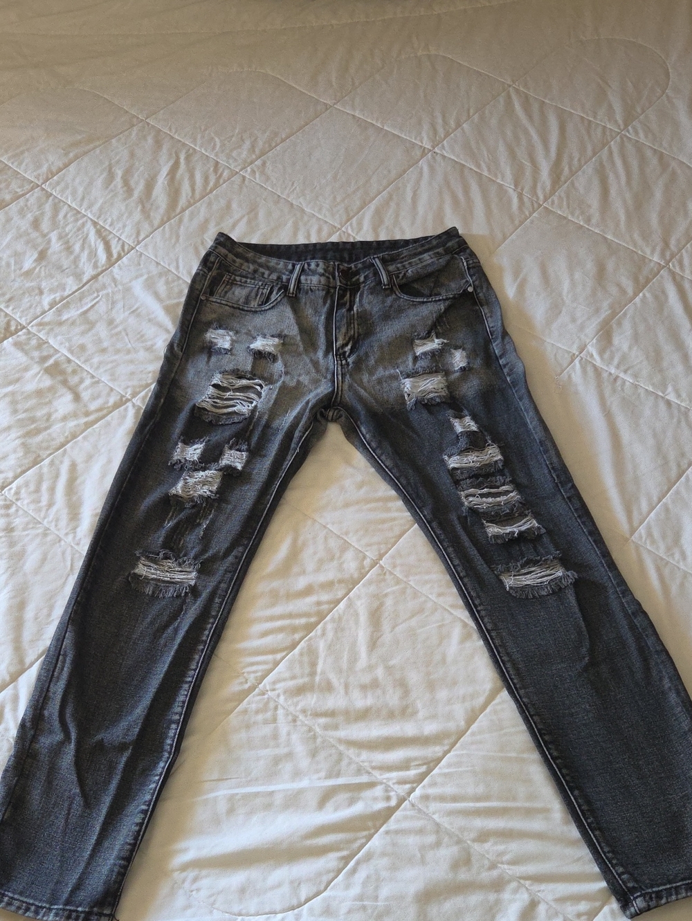Mens Distressed Jeans